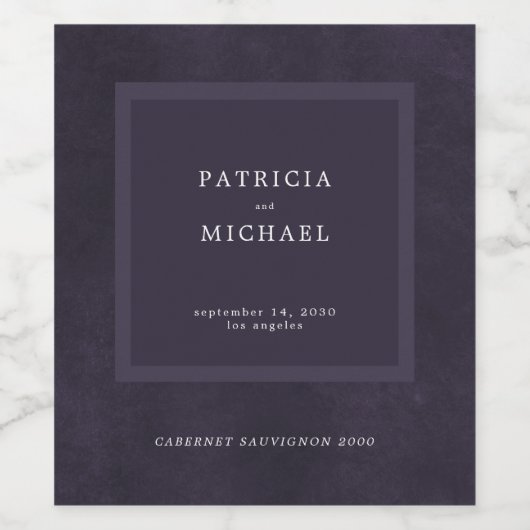 ダーク結婚パープルシンプルのエレガントパーソナライズされた ワインラベル (シングルラベル)