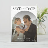 ダーク フェイデッド アーチ フォト ハート スクリプト ミニマル ウェディング セーブザデート (スタンド正面)