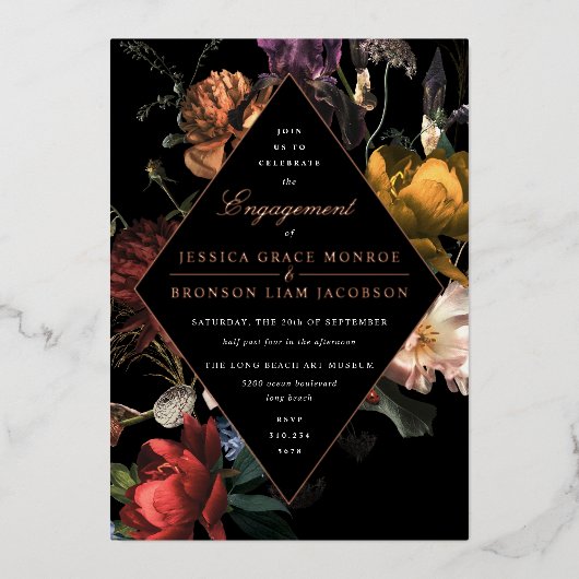 ダーク ムーディー ロマンティック フラワーズ エンゲージメントパーティー 箔招待状 (正面)