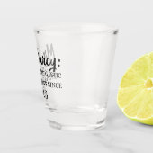 ダーシーさん: 1813年からの非現実的な期待 II ショットグラス (右)