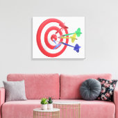 ダーツがダーツボードの中央を打つ キャンバスプリント (インサイチュ (リビング))