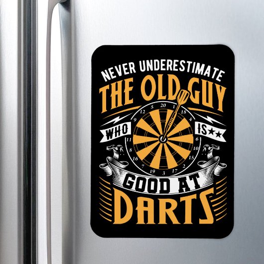 ダーツが得意な老人を決して過小評価しない マグネット