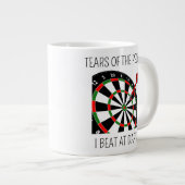 ダーツで勝った人の涙 ジャンボコーヒーマグカップ (正面右)