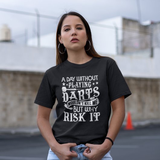 ダーツのない日 – ダーツおもしろいファン Tシャツ