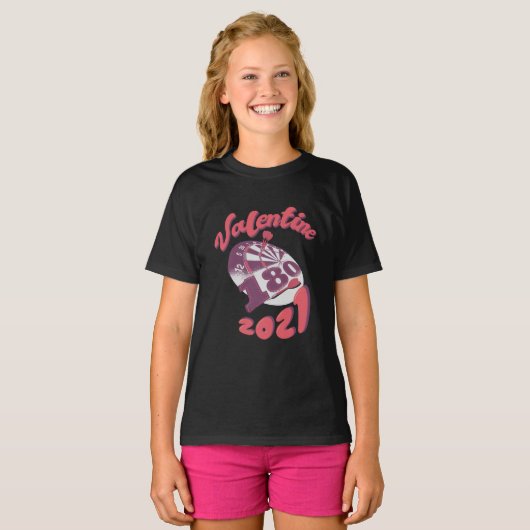 ダーツは私のバレンタイン 2021 Tシャツ (正面フル)
