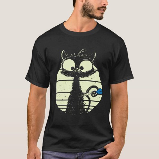 ダーツをする猫 ダーター キャット Tシャツ (正面)