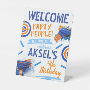 ダーツガンウェルカムポスター DARTパーティー 台座サイン