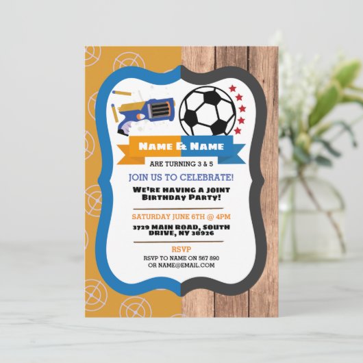 ダーツガン&フットボールのジョイントボーイ誕生日 招待状 (スタンド正面)