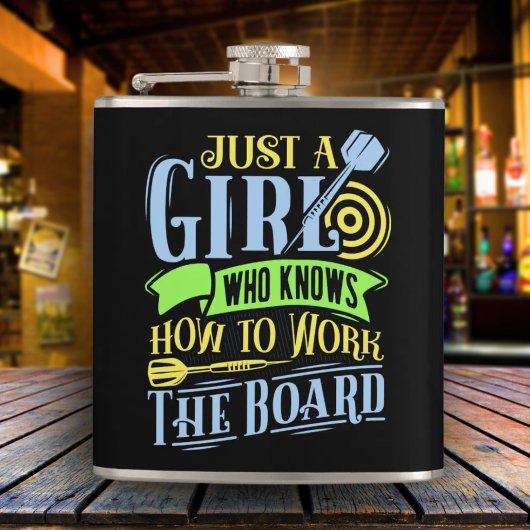 ダーツクイーンビニ包まれたルフラスコ6オンス。 フラスク