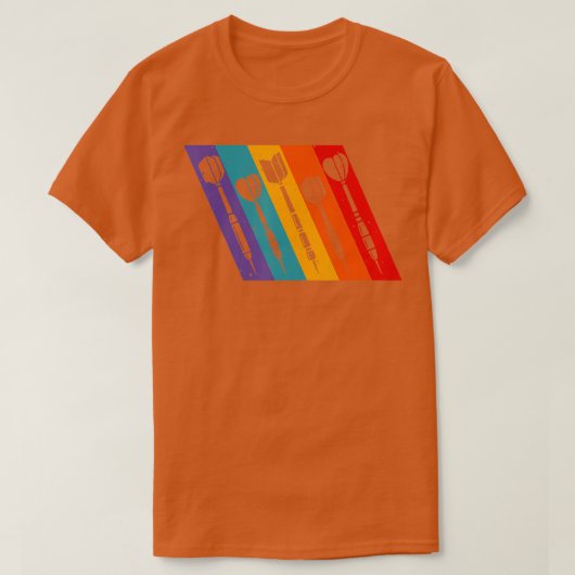 ダーツプレイヤーデザイン男性へ女子ダーツラバーズ Tシャツ (デザイン正面)