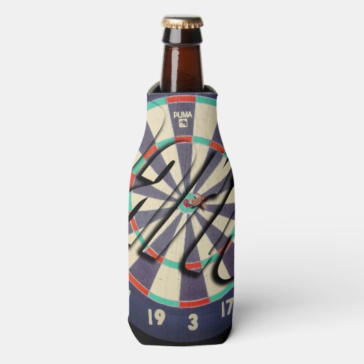 ダーツボードとダーツロゴ ボトルクーラー (ボトル正面)