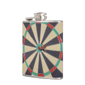 ダーツボードのブルズアイにダーツを投げ込み フラスク (左)