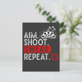 ダーツユーモアのある問題ダーツボードおもしろいホビーダーツP ポストカード (スタンド正面)