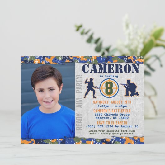 ダーツ写真 軍事 誕生日パーティー カモフラージュ ソルジャー 招待状 (スタンド正面)