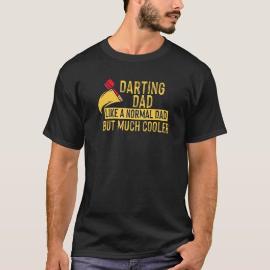 ダーツ選手の男性のためのダーティングパパ Tシャツ (正面)