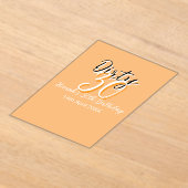 ダーティ30オレンジシンプルの白い誕生日レトロ広告 アクリル招待状 (レイダウン)