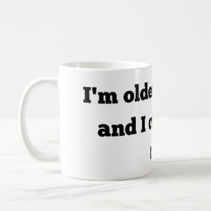 ダートおもしろいコーヒーカップより年上の誕生日 コーヒーマグカップ