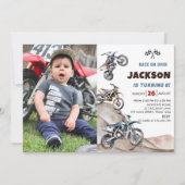 ダートバイクレースボーイ誕生日パーティフォト招待状 招待状 (正面)