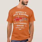 ダーネルの自動車解体 - DIYガレージ Tシャツ (正面)