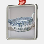 ダービーのソース入れ、c.1765 メタルオーナメント (左)