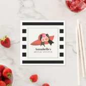 ダービースタイルの大きな赤い帽子とバラのブライダルシャワー スタンダードカクテルナプキン (インサイチュ)