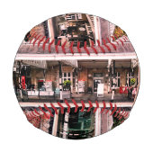 ダーラム駅 野球ボール (正面)