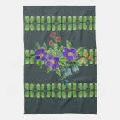 ダーリングの花のティータオルにティール（緑がかった色） キッチンタオル (縦)