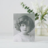 ダーリング小さな女の子カーリーヘアヴィンテージスタイルPC ポストカード (スタンド正面)