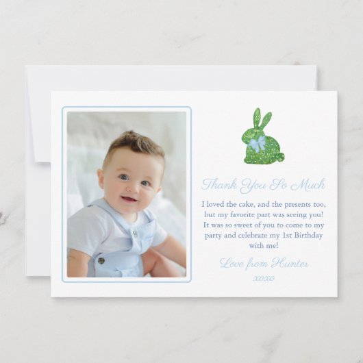 ダーリンバニーグリーンブルー男の赤ちゃん写真誕生日 サンキューカード (正面)