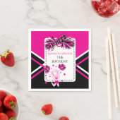 チアリーダーパーティーホットピンク、黒、白 スタンダードカクテルナプキン (インサイチュ)