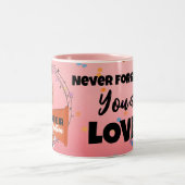 チアリーダー、決して愛忘れされるマグカップ ツートーンマグカップ (中央)