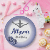 チアリーティング誕生日パーティー、任意の年齢ネイビーブルー ペーパープレート (パーティー)