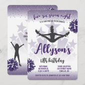 チアリーディング バースデーパーティー、どんな年齢も紫 招待状 (正面/裏面)