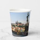 チェコのシャルル橋からのプラハ城の眺め。 紙コップ (裏面)