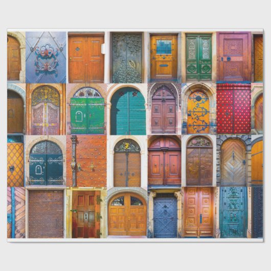 チェコのプラハの中世の玄関ドアのコラージュ  ラッピングペーパー (フラット)