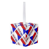 チェコ共和国とチェコ国旗のタイルを使用したパーソナライズギフト キューブオーナメント (裏面アングル)