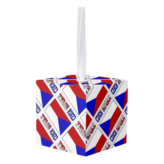 チェコ共和国とチェコ国旗のタイルを使用したパーソナライズギフト キューブオーナメント (裏面アングル)