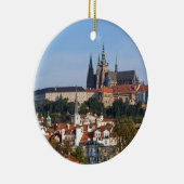 チェコ共和国の旧市街とプラハ城の眺め セラミックオーナメント (右)