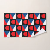 チェコ国旗とハートパターンチェコプライド ハンドタオル (ハンドタオル)