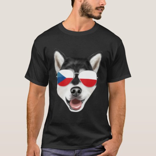 チェコ国旗アラスカンマラミュート チェコ共和国 ポック Tシャツ (正面)