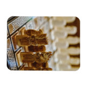 チェスが売りに出る、ハーン・エル・カリリ・バザール。 マグネット (横)