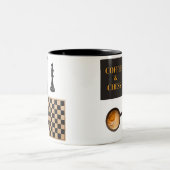 チェスとコーヒーコーヒー愛好家とチェスプレーヤー ツートーンマグカップ (中央)