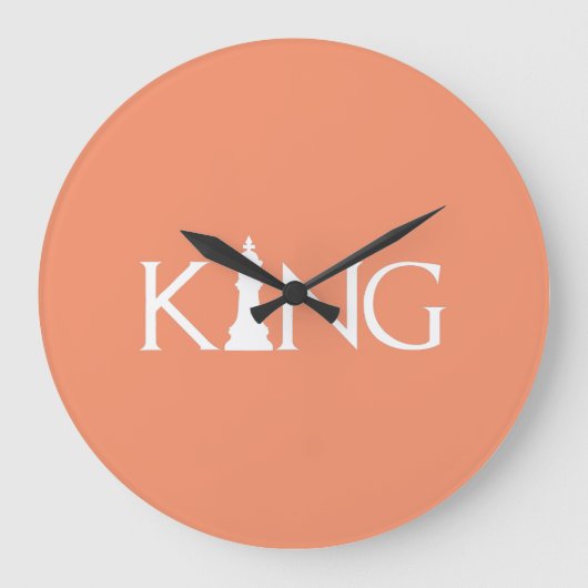 チェスのキングピースを持つ王 ラージ壁時計 (正面)