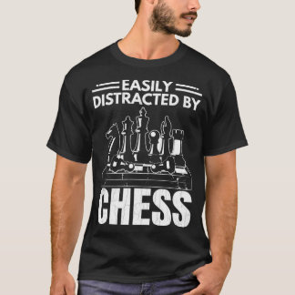 チェスのスポーツ選手Coaおもしろいに簡単に気を取られる Tシャツ