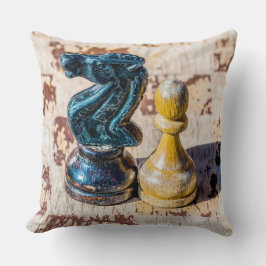 チェスのポーンと騎士 – 退役軍人 クッション