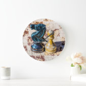 チェスのポーンと騎士 – 退役軍人 ラージ壁時計 (ホーム)