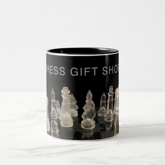 チェスのマグを白黒で。 ツートーンマグカップ (中央)