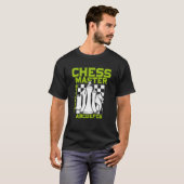 チェスのマスターチェス盤の駒チェックメイトの孫 Tシャツ (正面フル)