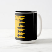 チェスの対戦相手 ツートーンマグカップ (正面右)