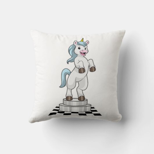 チェスの駒の騎士としてのチェスのユニコーン クッション (裏面)